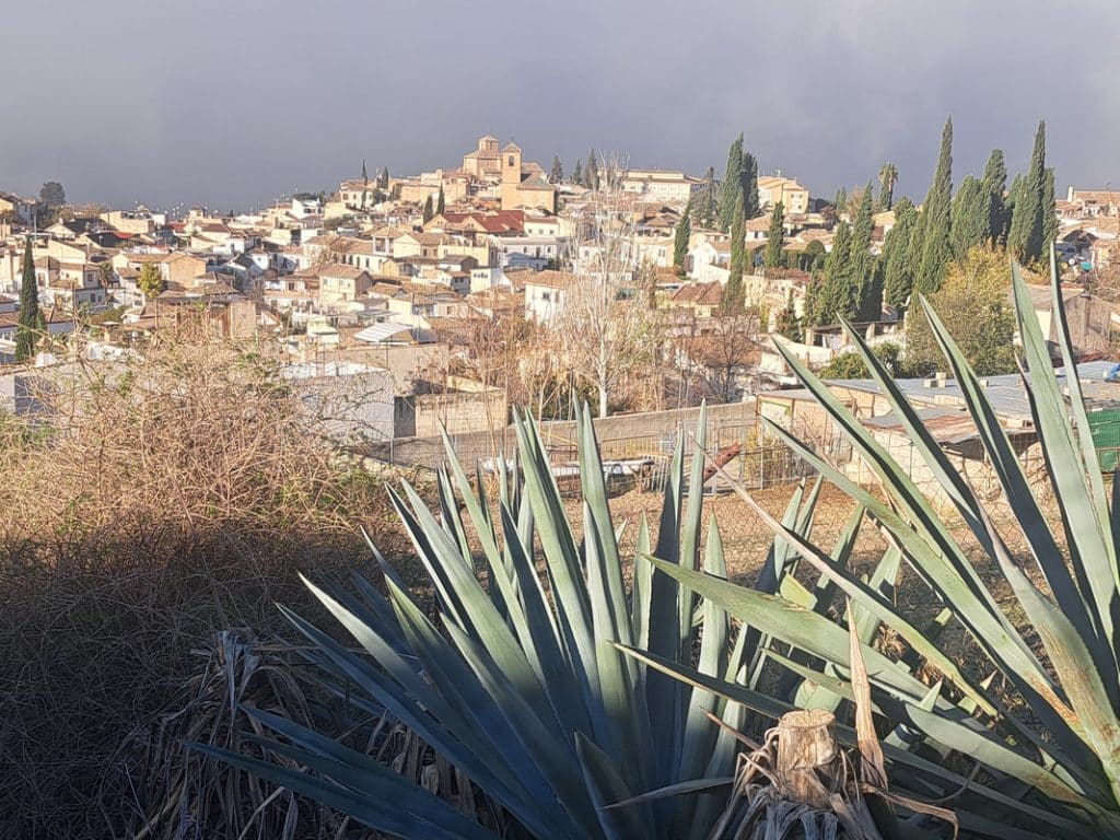 How to choose a place to call home in Spain? How to choose a place to call home in Spain?